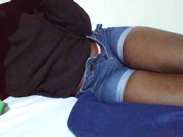 Sexyyves webcam