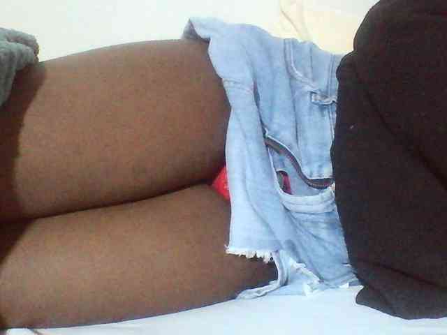Sexyyves webcam