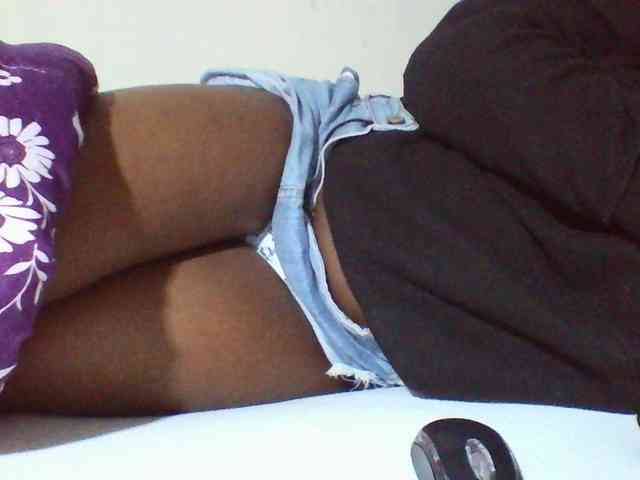 Sexyyves webcam