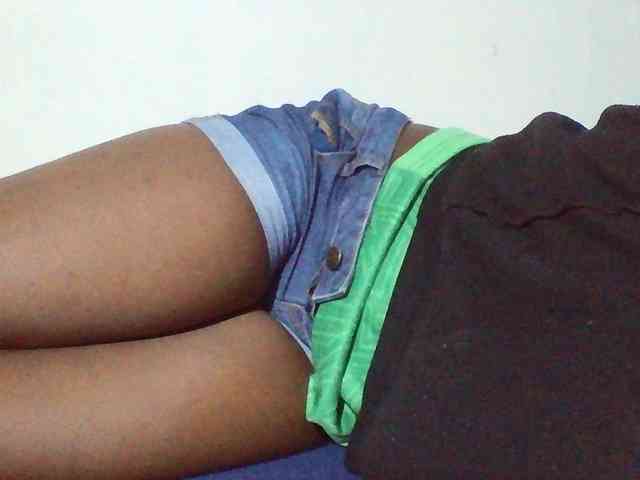 Sexyyves webcam