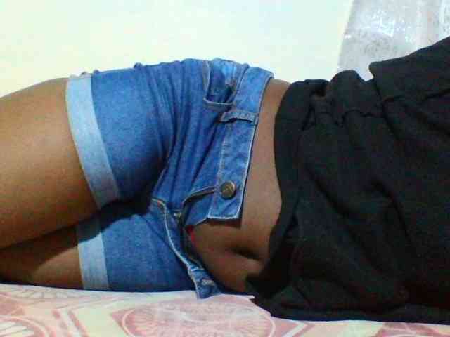 Sexyyves webcam