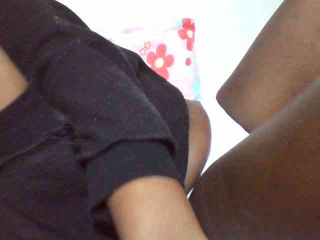 Sexyyves webcam