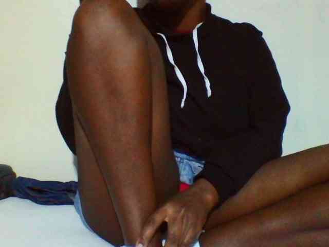 Sexyyves webcam