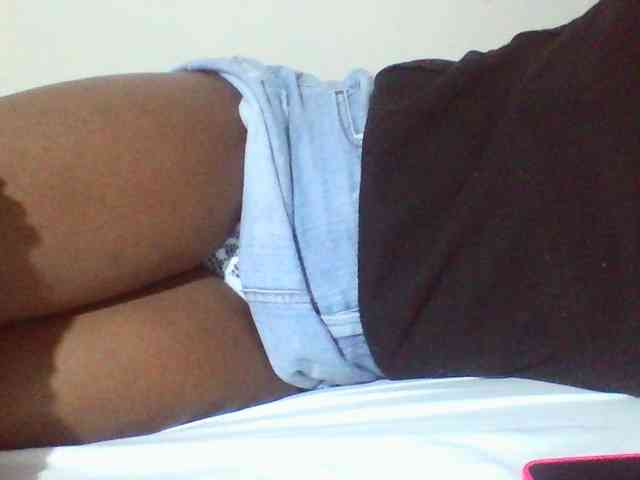 Sexyyves webcam