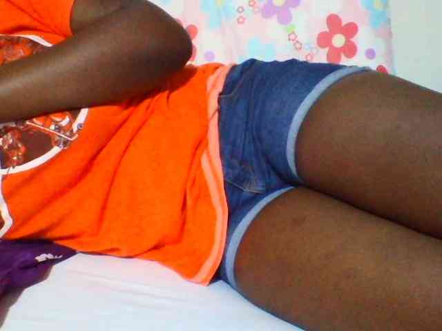 Sexyyves webcam