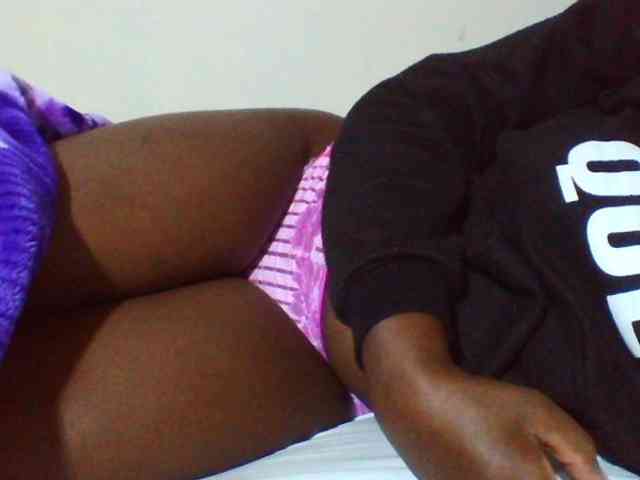 Sexyyves webcam