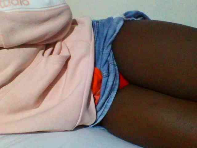 Sexyyves webcam