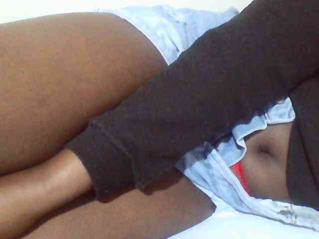 Sexyyves webcam