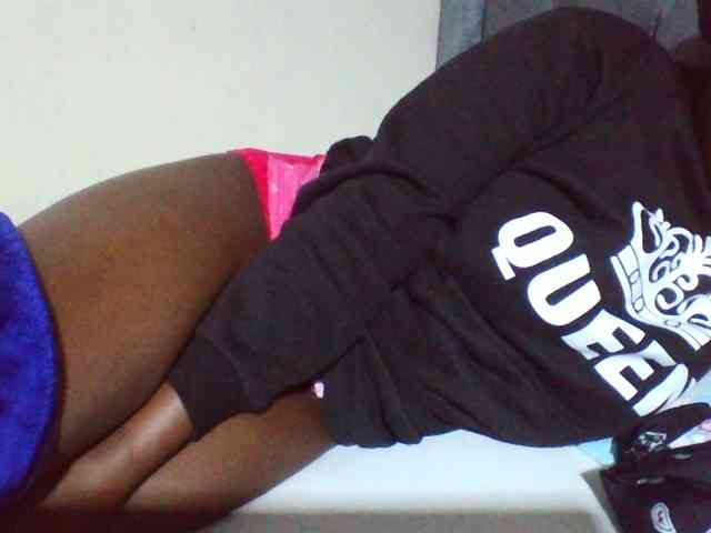 Sexyyves webcam