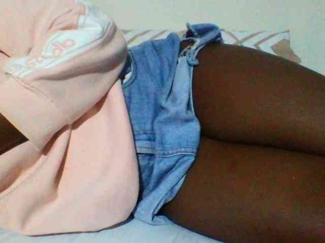 Sexyyves webcam