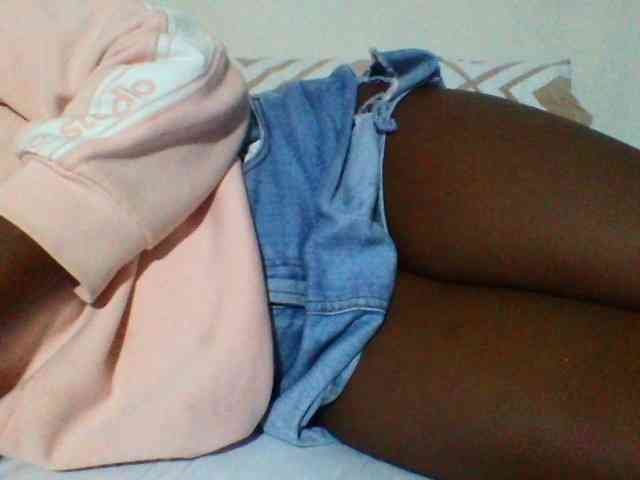 Sexyyves webcam