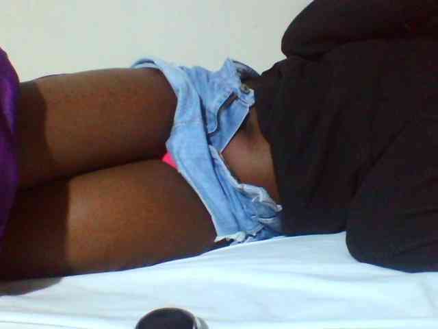 Sexyyves webcam