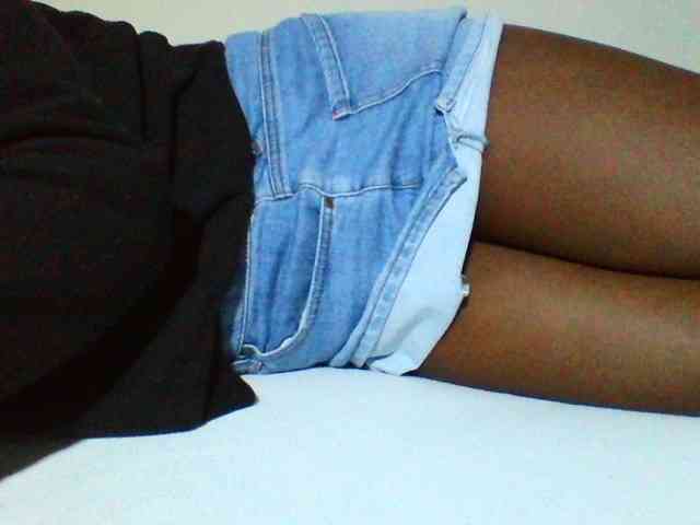 Sexyyves webcam