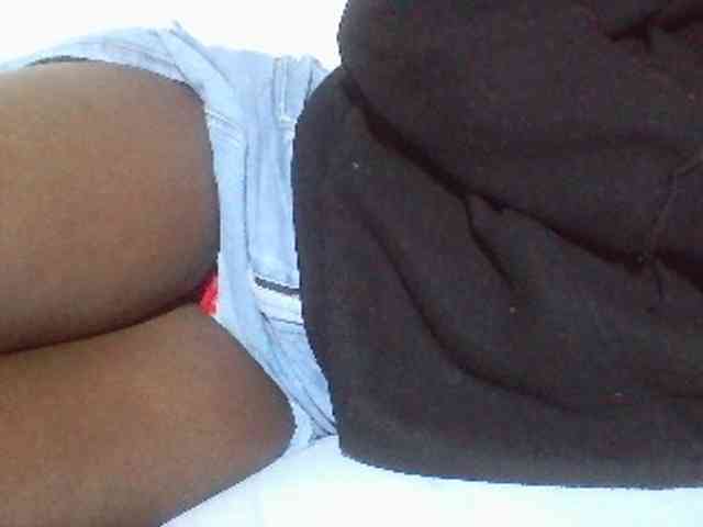 Sexyyves webcam