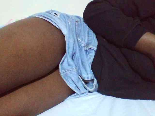 Sexyyves webcam