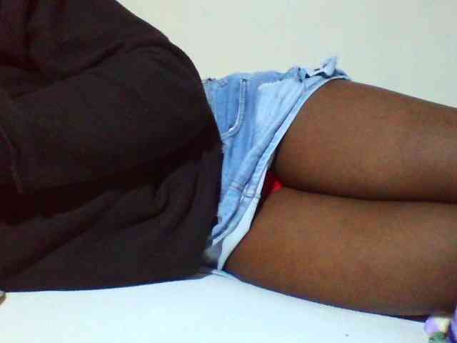 Sexyyves webcam