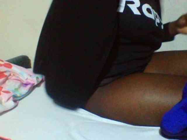 Sexyyves webcam