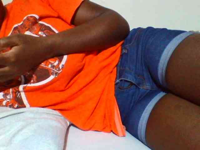 Sexyyves webcam
