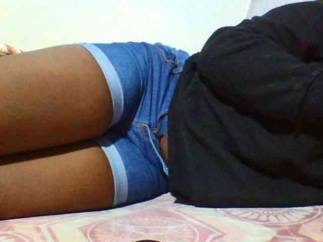 Sexyyves webcam