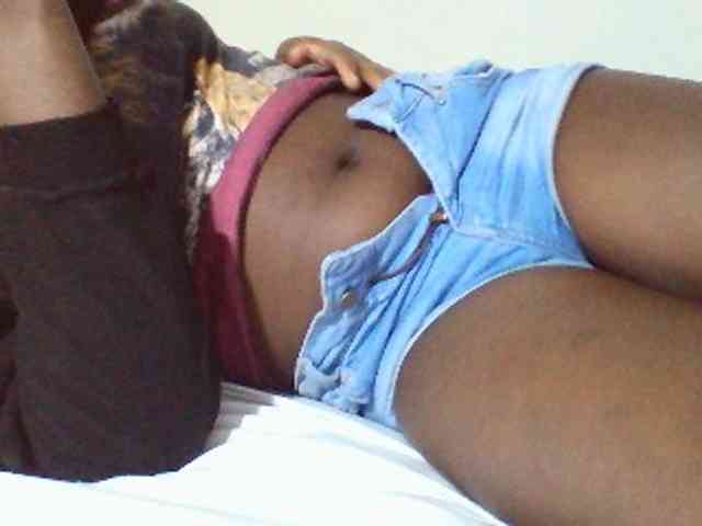 Sexyyves webcam