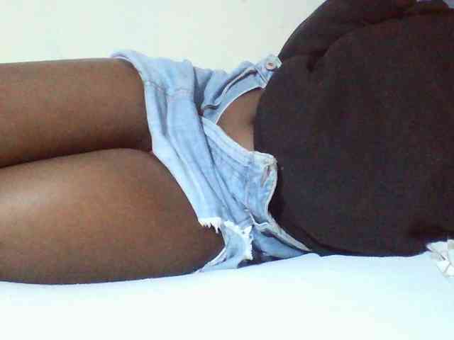 Sexyyves webcam