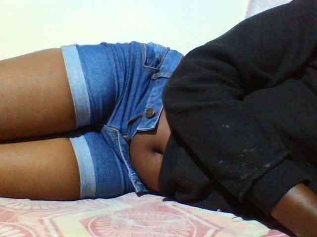 Sexyyves webcam
