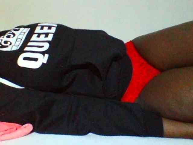 Sexyyves webcam