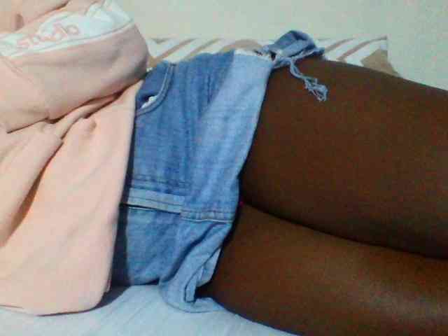 Sexyyves webcam