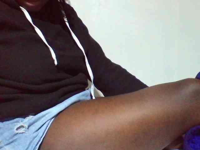 Sexyyves webcam