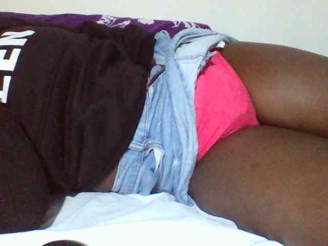 Sexyyves webcam