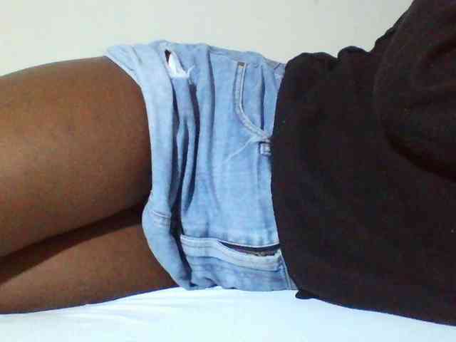 Sexyyves webcam