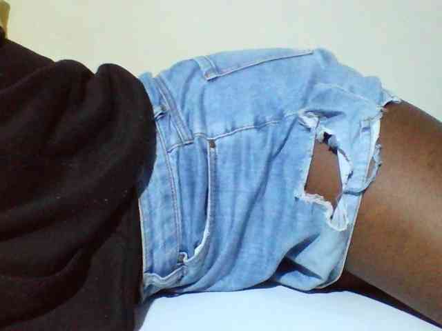 Sexyyves webcam