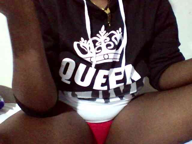 Sexyyves webcam