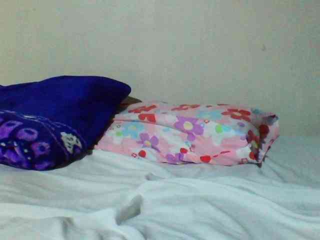 Sexyyves webcam