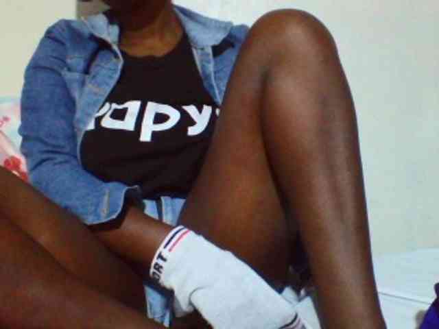 Sexyyves webcam