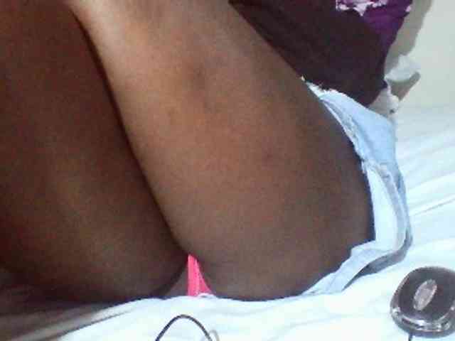 Sexyyves webcam