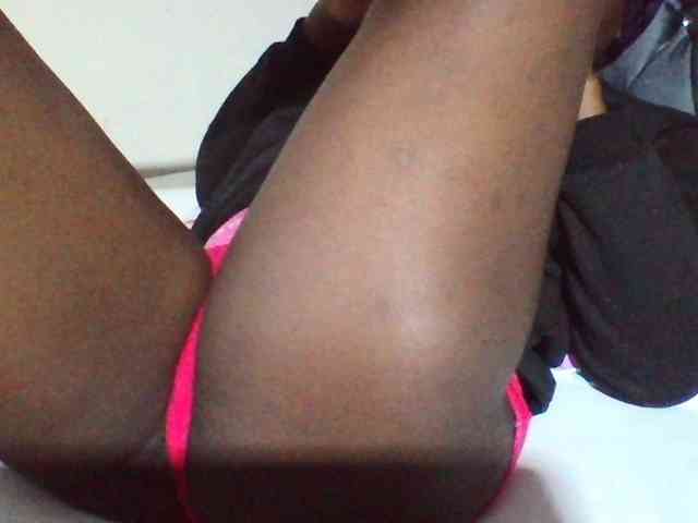 Sexyyves webcam