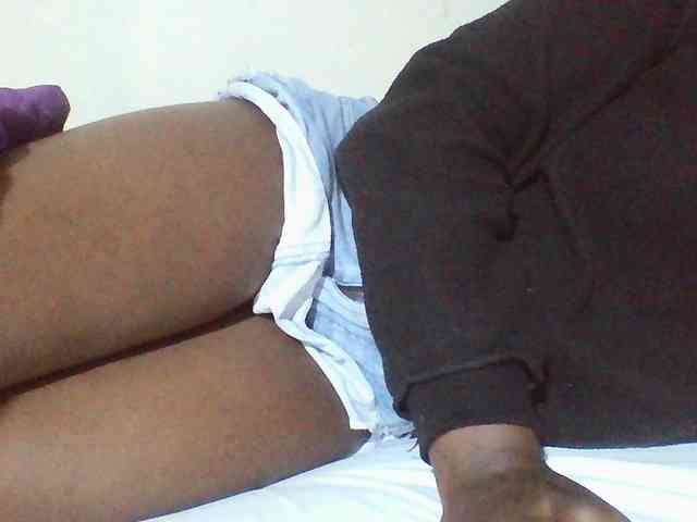 Sexyyves webcam