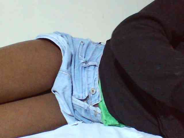 Sexyyves webcam