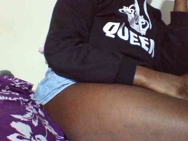 Sexyyves webcam
