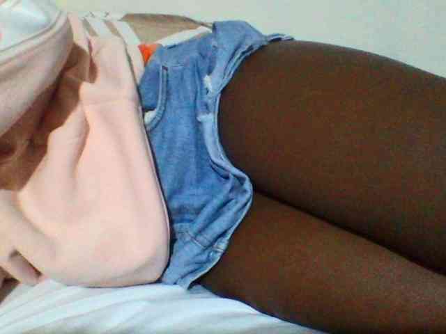 Sexyyves webcam