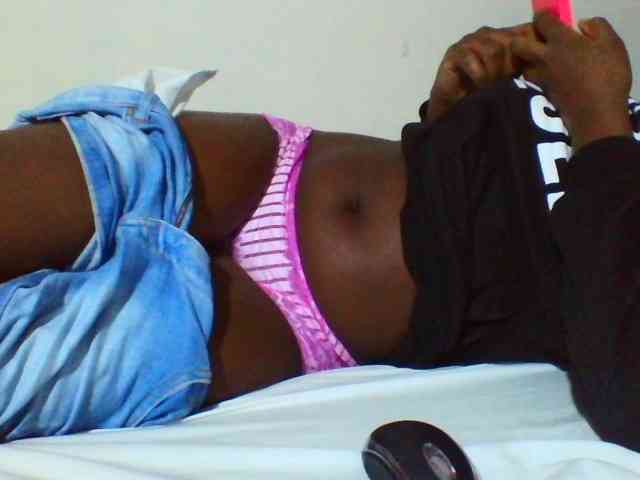 Sexyyves webcam