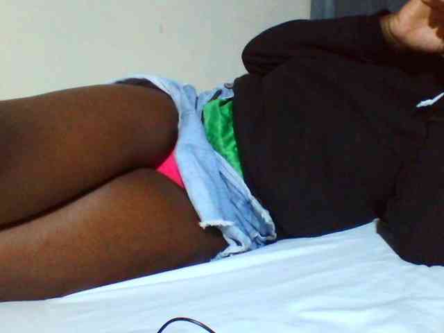 Sexyyves webcam