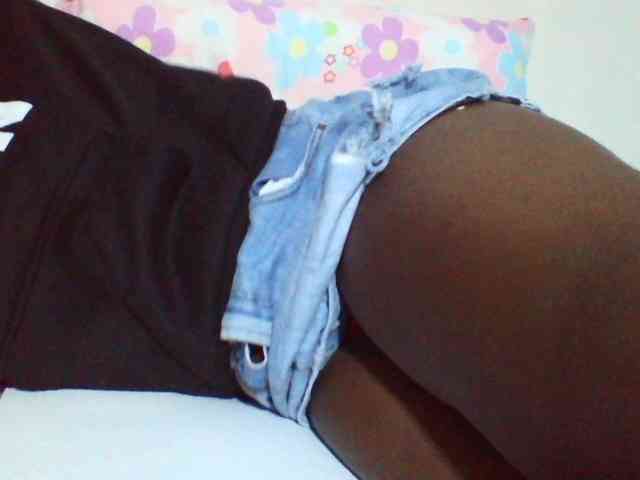 Sexyyves webcam