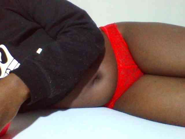 Sexyyves webcam