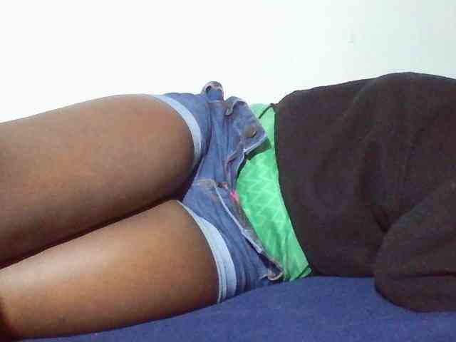Sexyyves webcam