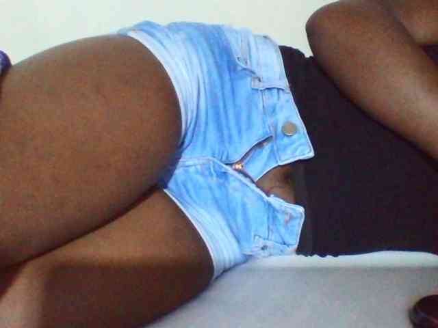 Sexyyves webcam
