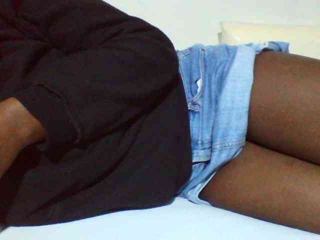 Sexyyves webcam
