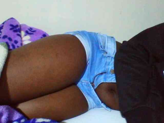 Sexyyves webcam