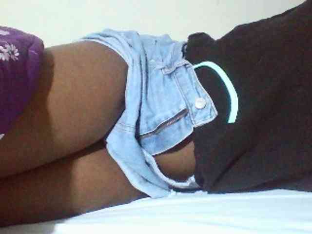 Sexyyves webcam